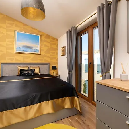 Villa Andante By El-pi Tours *