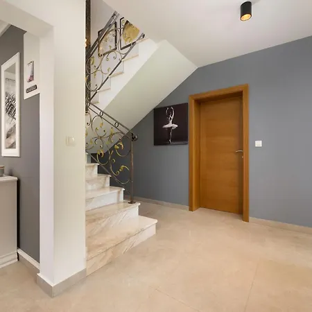 Andante By El-pi Tours Malinska