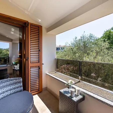 Andante By El-pi Tours